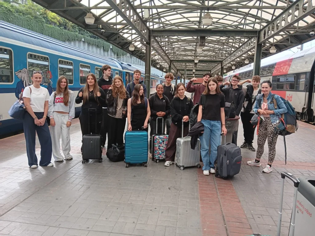Orientation Course: They Arrived as Individuals and Left as a Team